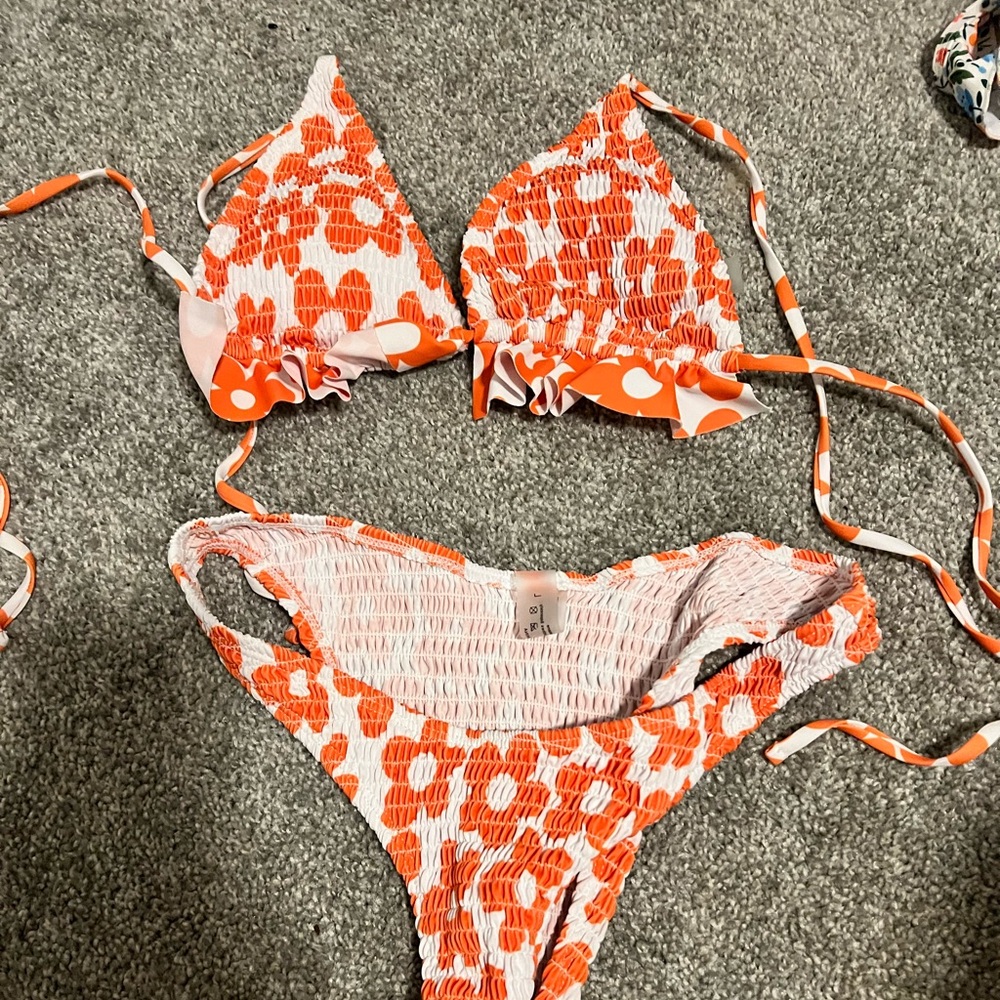 Women’s floral bikini